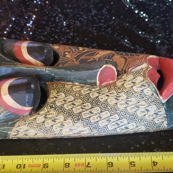 African Mask - Picture 5 of 8